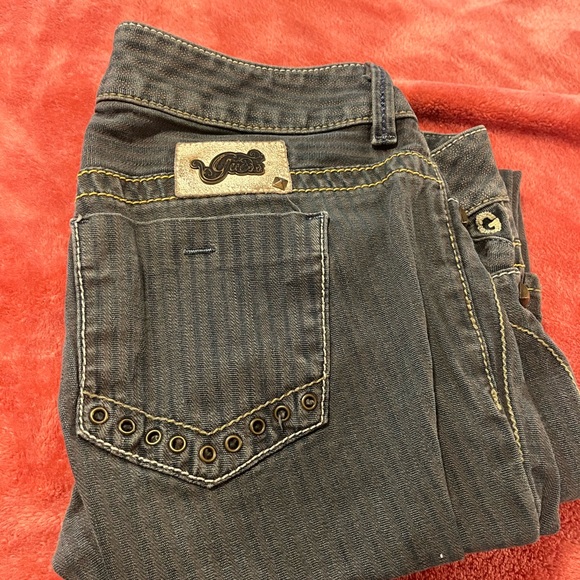 Guess low rise jeans - Picture 6 of 6